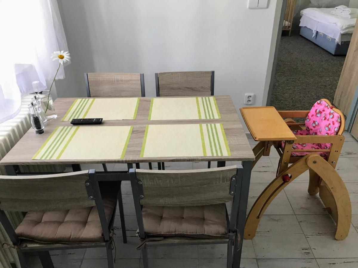 Ferienwohnung Apartman Na Namesti Opočno Exterior foto