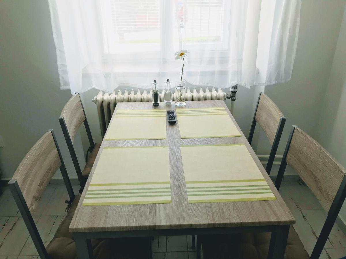 Ferienwohnung Apartman Na Namesti Opočno Exterior foto