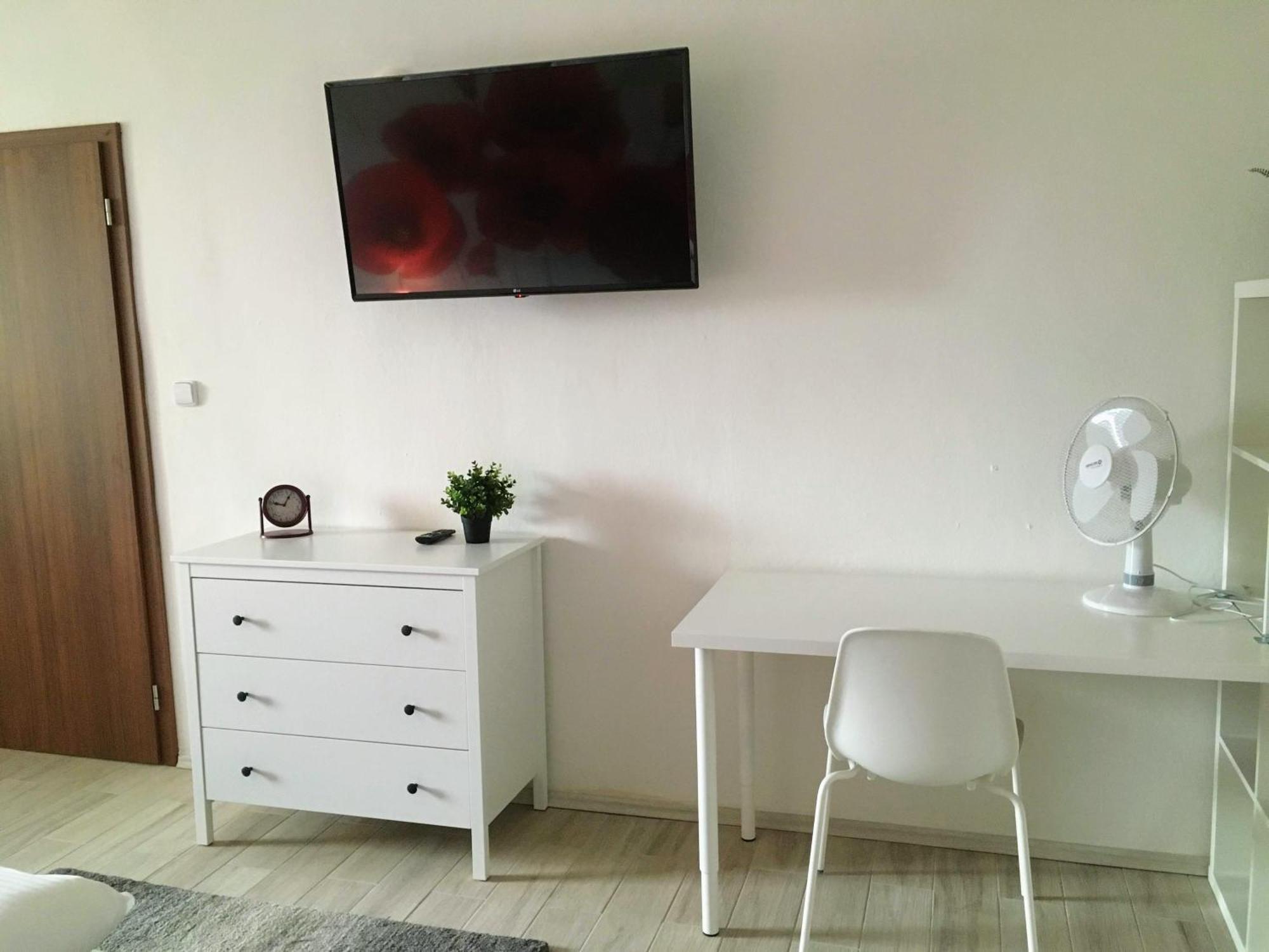 Ferienwohnung Apartman Na Namesti Opočno Exterior foto