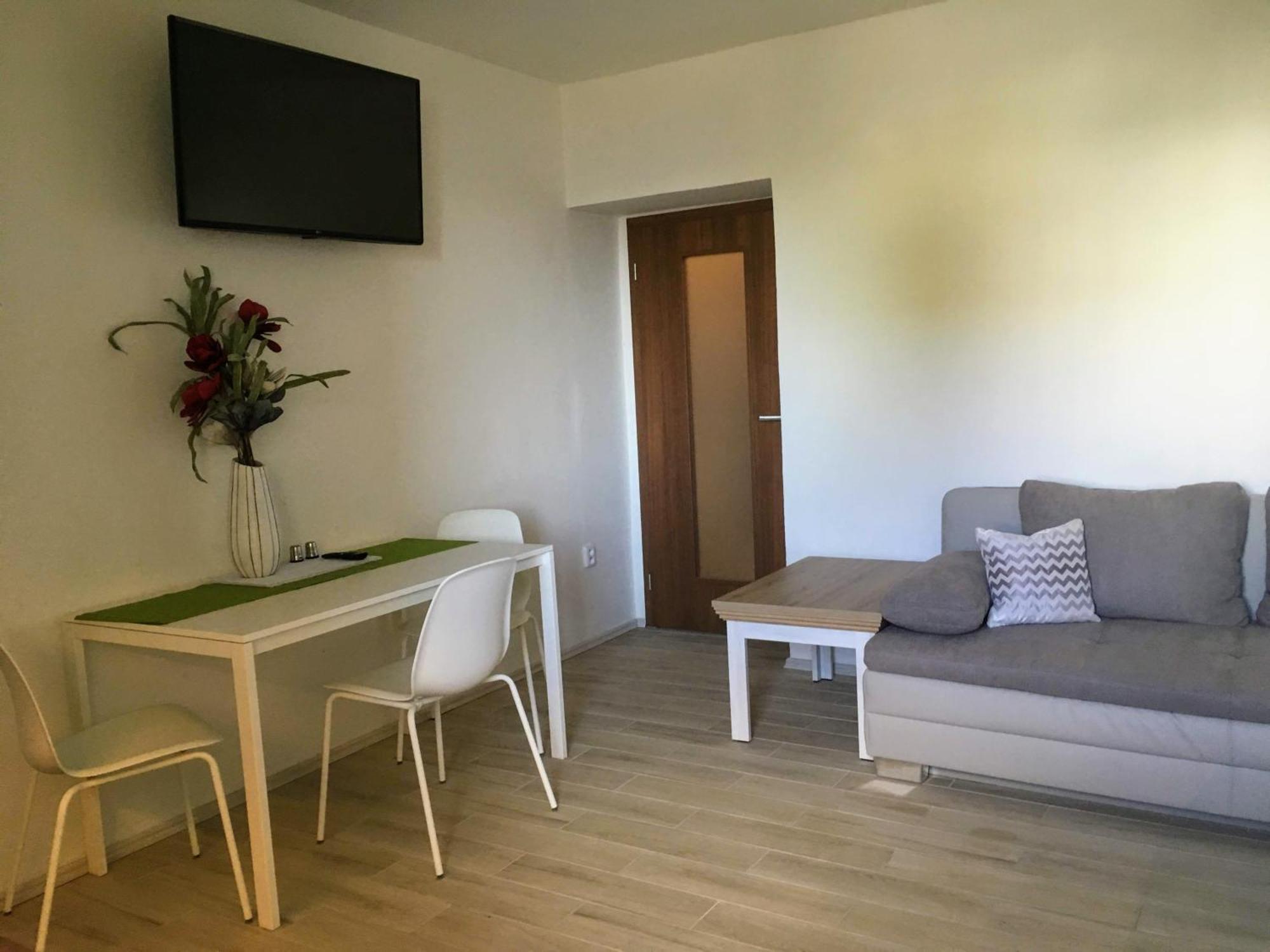 Ferienwohnung Apartman Na Namesti Opočno Exterior foto